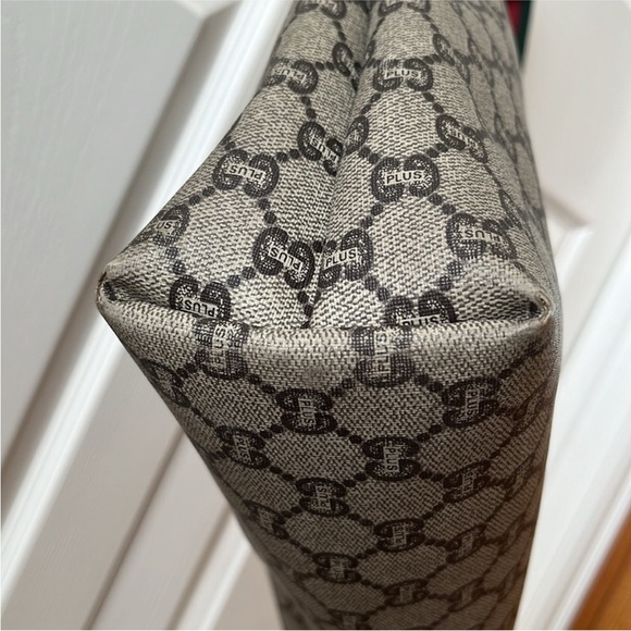 Gucci Plus Tote Bag - Picture 8 of 13